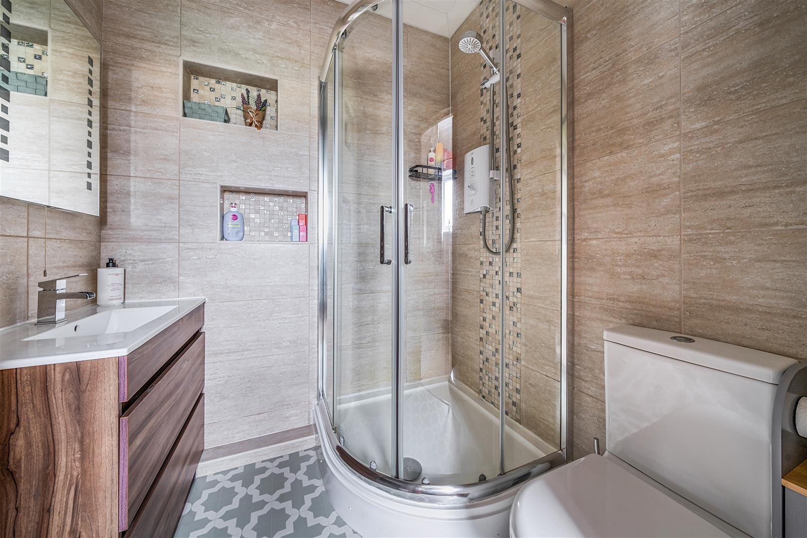 Heol Y Meinciau, Pontyates, Llanelli, SA15 5SE